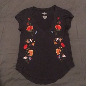 XXS V-neck Embroidered American Eagle Top